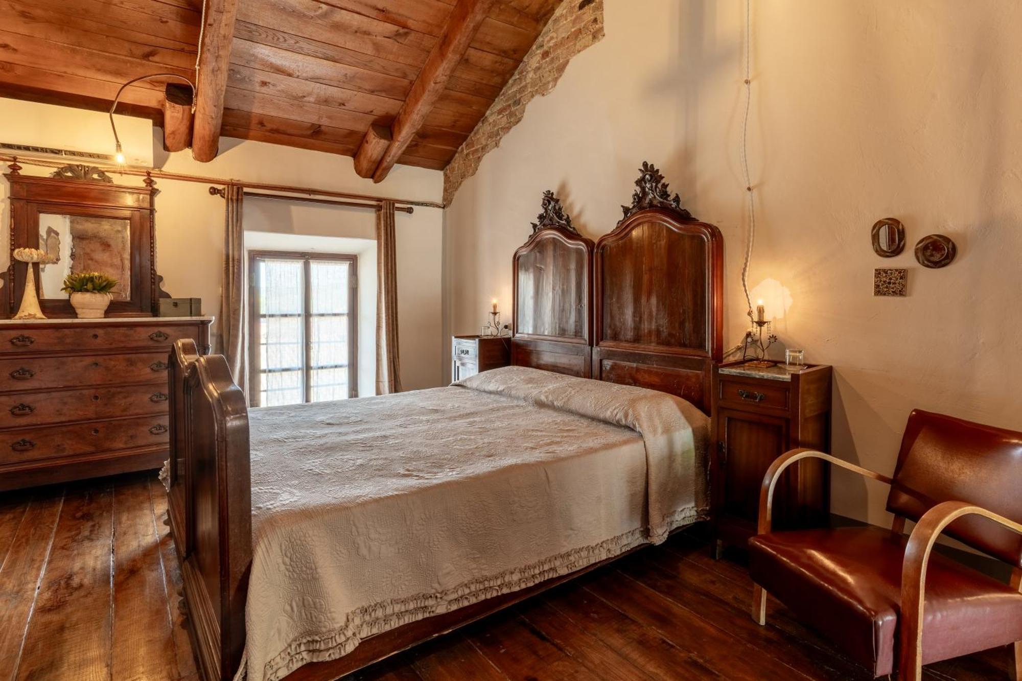 Borgo Casa Scaparone Villa Alba  Exterior photo